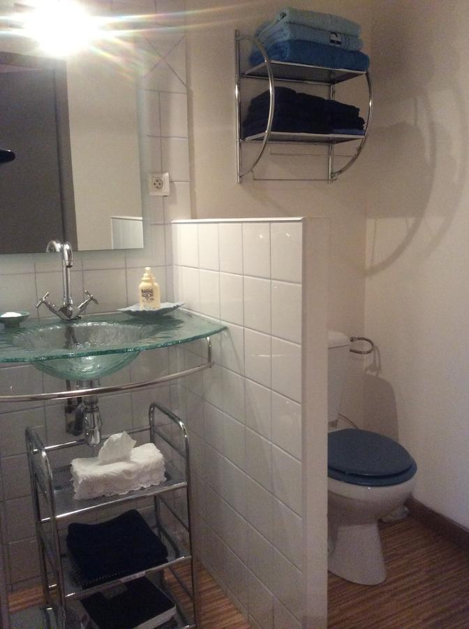 Chambres d'hôtes Saint-Exupéry Entraigues-sur-la-Sorgue Extérieur photo